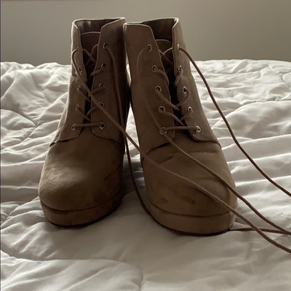 Forever 21 heeled booties
